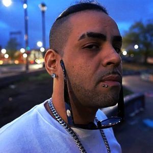 Meet your Posher, Jay